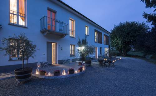 Nizza Monferrato Italië Laatste minuut Kortingscode Booking.com