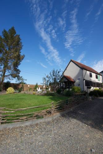 Perriers-en-Beauficel Frankreich Last-Minute-Rabattcode Booking.com