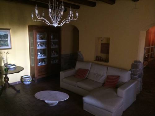 Lari Italien Last-Minute-Rabattcode Booking.com