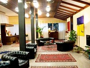 Sarzana Italy Last Minute Discount Code Agoda.com
