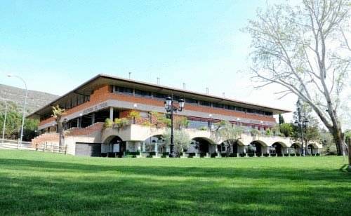 El Grado Spanien Last-Minute-Rabattcode Booking.com