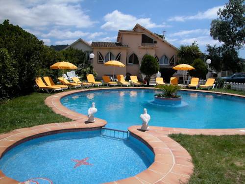 A Lanzada Spain Last Minute Discount Code Booking.com