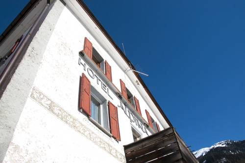 Zernez Schweiz Last-Minute-Rabattcode Booking.com