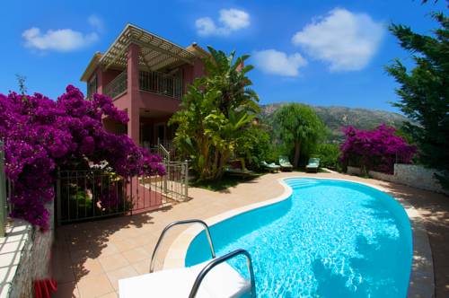 Cefalonia Grecia Último Minuto Código de Descuento Booking.com
