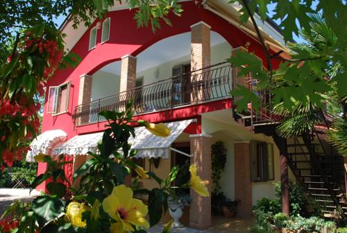 Mira Italy Last Minute Discount Code Booking.com