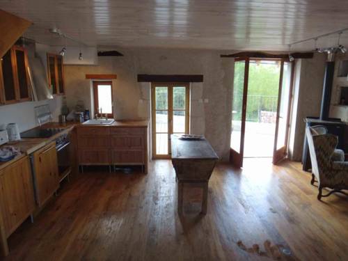 Montrésor France Last Minute Discount Code Booking.com