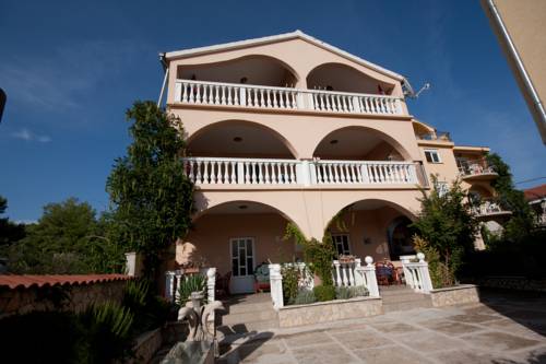 Tribunj Kroatien Last-Minute-Rabattcode Booking.com