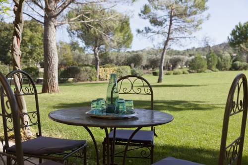Saint-Rémy-de-Provence Francia Último Minuto Código de Descuento Booking.com