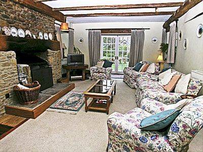 Henstridge United Kingdom Last Minute Discount Code Booking.com