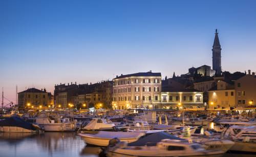 Rovinj Croacia Último Minuto Código de Descuento Booking.com