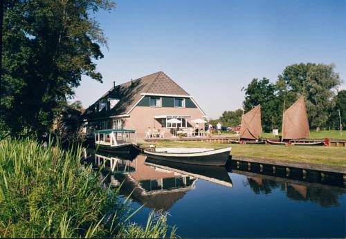 Giethoorn Netherlands Last Minute Discount Code Booking.com