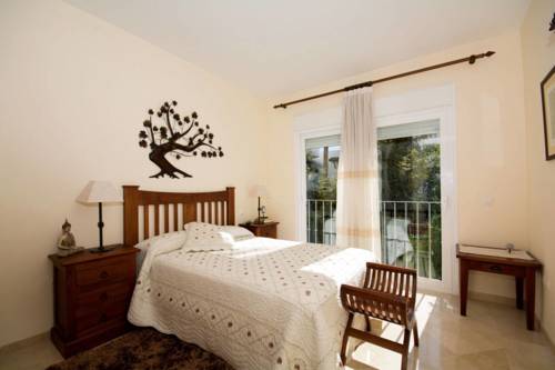 Estepona España Último Minuto Código de Descuento Booking.com
