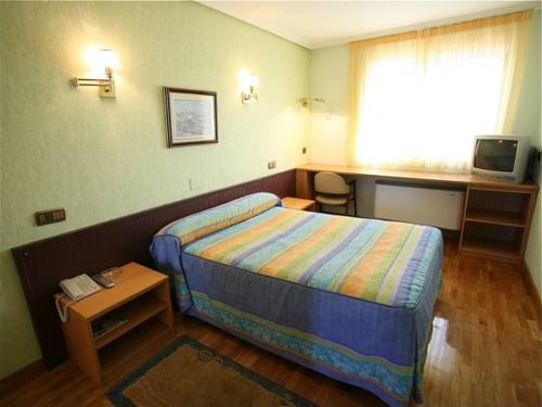 Villagonzalo Pedernales Spanien Last-Minute-Rabattcode Booking.com