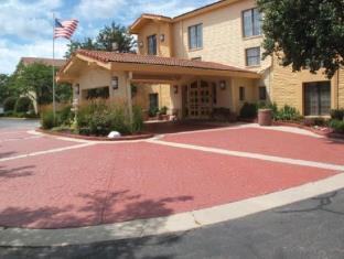 Oakbrook Terrace (IL) United States Last Minute Discount Code Agoda.com