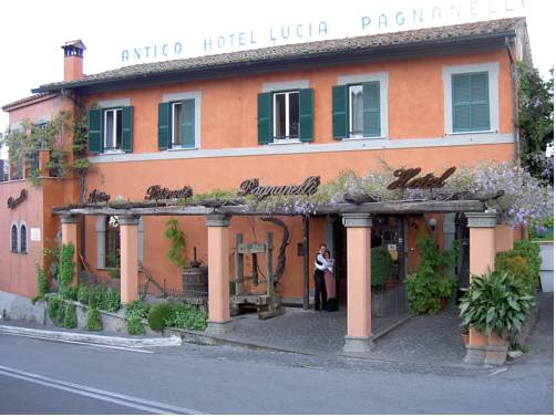 Castel Gandolfo Italia Último Minuto Código de Descuento Booking.com