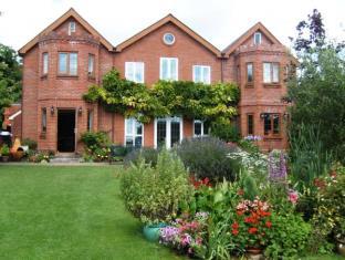 Amesbury United Kingdom Last Minute Discount Code Agoda.com