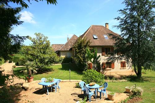 Saint-Amand-de-Coly France Last Minute Discount Code Booking.com