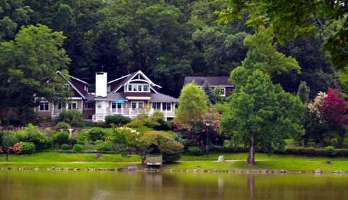 Black Mountain (NC) United States Last Minute Discount Code Agoda.com