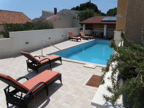 Primošten Kroatië Laatste minuut Kortingscode Booking.com