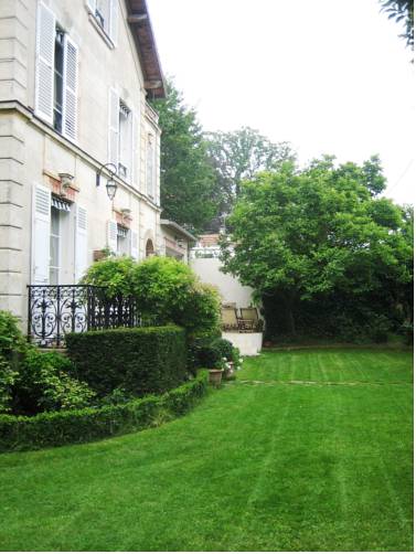 Vaucresson Frankreich Last-Minute-Rabattcode Booking.com