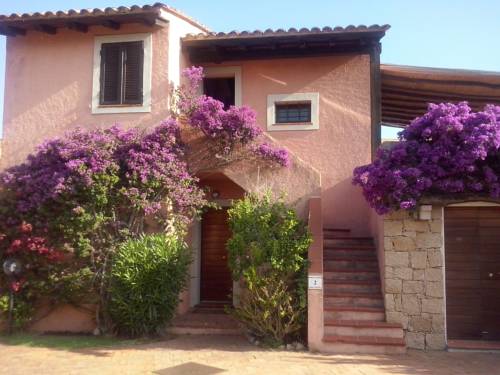 Baja Sardinien Italien Last-Minute-Rabattcode Booking.com