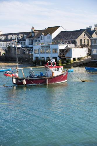 St Mary United Kingdom Last Minute Discount Code Agoda.com