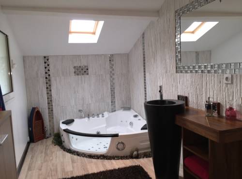 Gujan-Mestras France Last Minute Discount Code Booking.com