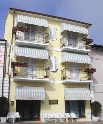 Sirolo Italië Laatste minuut Kortingscode Booking.com