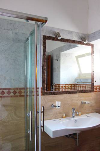 Taormina Italia Último Minuto Código de Descuento Booking.com
