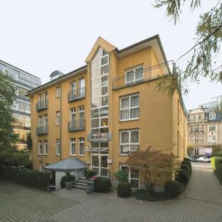 Frankfurt am Main Germany Last Minute Discount Code Agoda.com