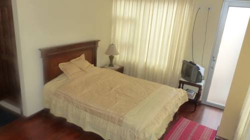 Baños Ecuador Último Minuto Código de Descuento Booking.com