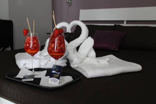 Giardini Naxos Italia Último Minuto Código de Descuento Booking.com