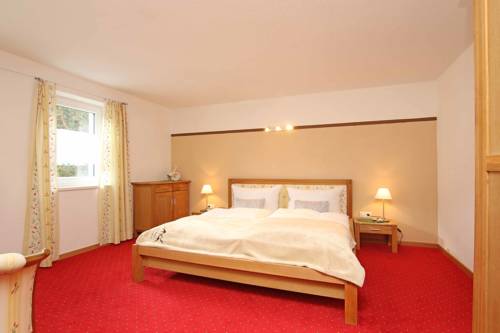 Pfunds Austria Last Minute Discount Code Booking.com