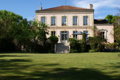 Saint-Léger Francia Último Minuto Código de Descuento Booking.com