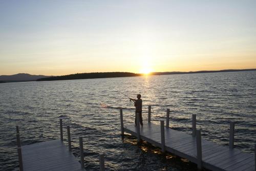 Gilford (NH) United States Last Minute Discount Code Agoda.com