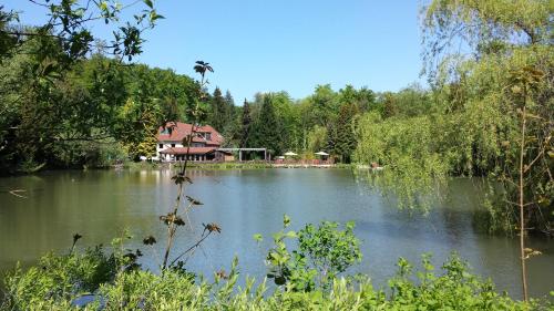 Springe Germany Last Minute Discount Code Agoda.com