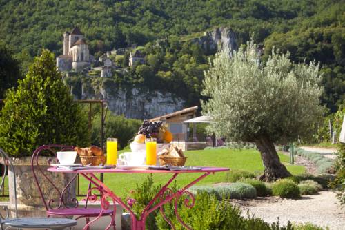 Tour de Faure France Last Minute Discount Code Booking.com