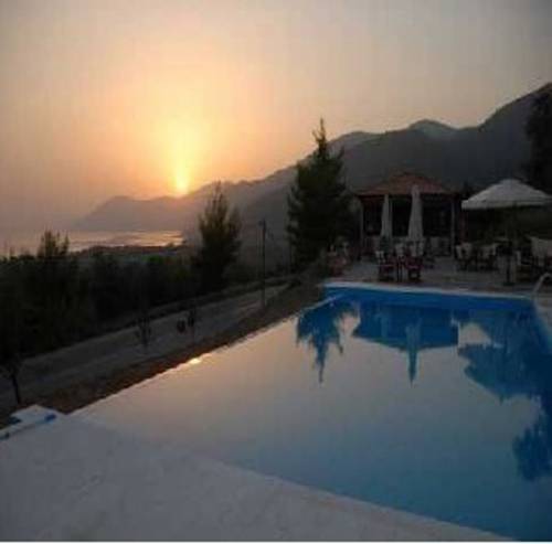 Rovies Greece Last Minute Discount Code Booking.com