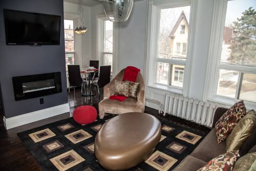 Toronto (Ontario) Canada Last Minute Discount Code Booking.com