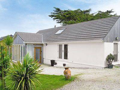 Cubert United Kingdom Last Minute Discount Code Booking.com