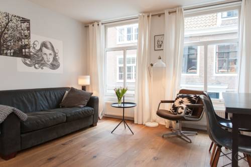 Amsterdam Países Bajos Último Minuto Código de Descuento Booking.com
