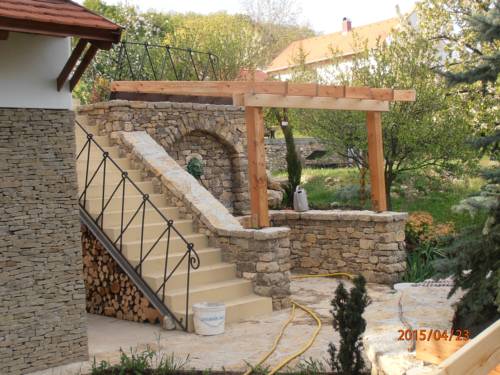 Monoszló Hungary Last Minute Discount Code Booking.com