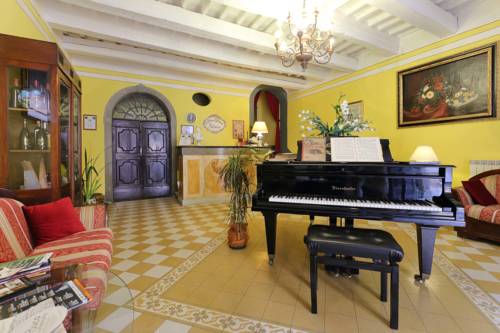 Montecarlo Italy Last Minute Discount Code Booking.com