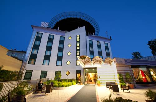 Montecchio Maggiore Italia Último Minuto Código de Descuento Booking.com