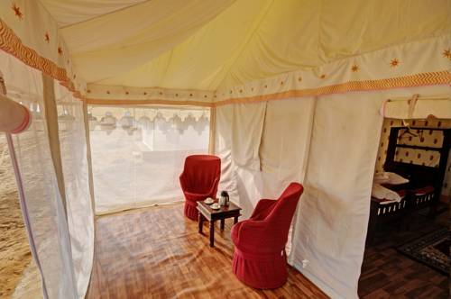 Sām India Last Minute Discount Code Booking.com
