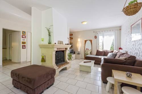 Périgny Frankreich Last-Minute-Rabattcode Booking.com