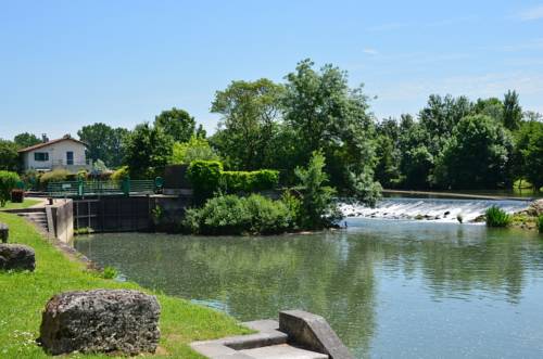 Chateauneuf sur Charente France Last Minute Discount Code Booking.com