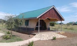 Serengeti Tanzania Last Minute Discount Code Agoda.com