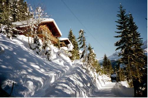 Adelboden Schweiz Last-Minute-Rabattcode Booking.com