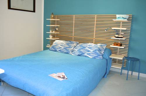 Nápoles Italia Último Minuto Código de Descuento Booking.com